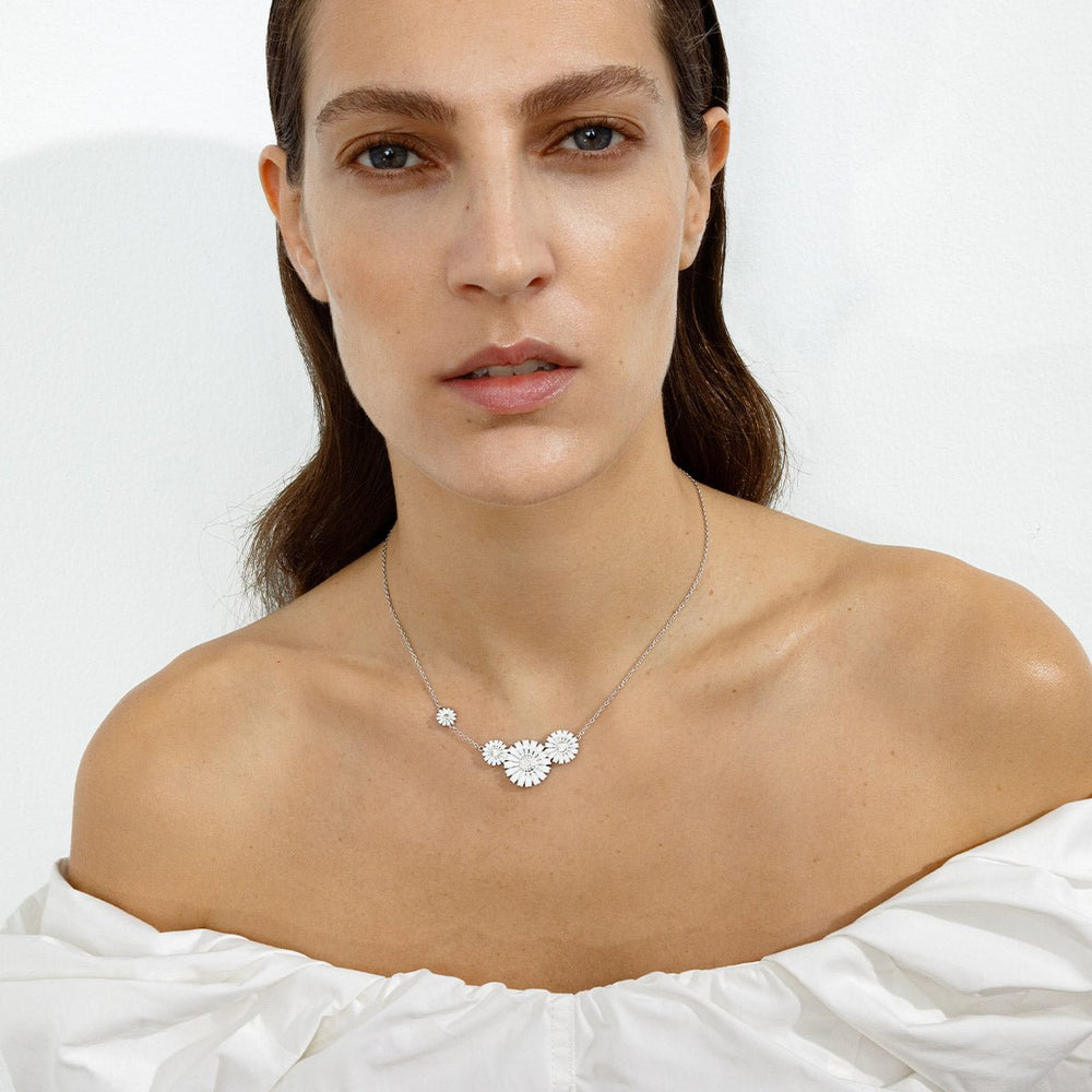 Daisy 4 Flower Necklace - Deacon & Son