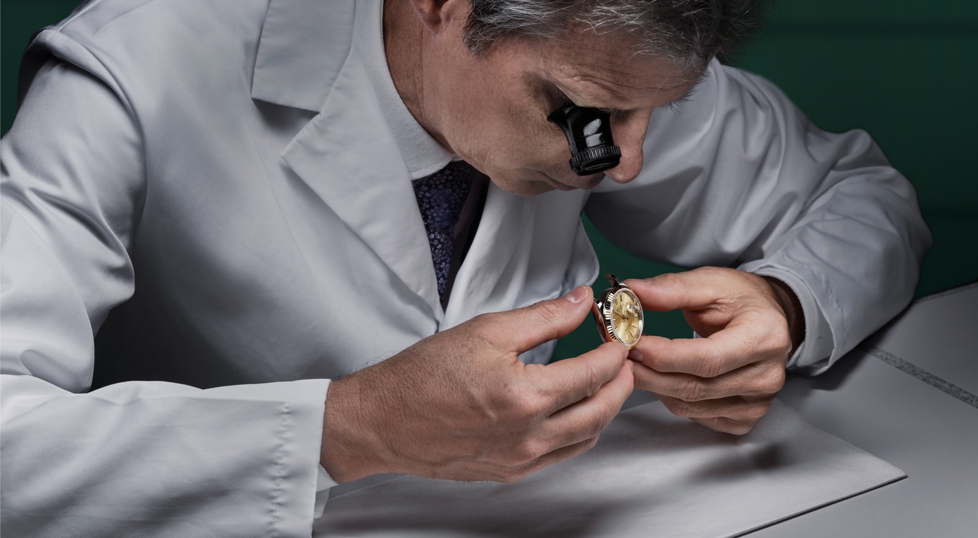 servicing your rolex - deacons jewellers