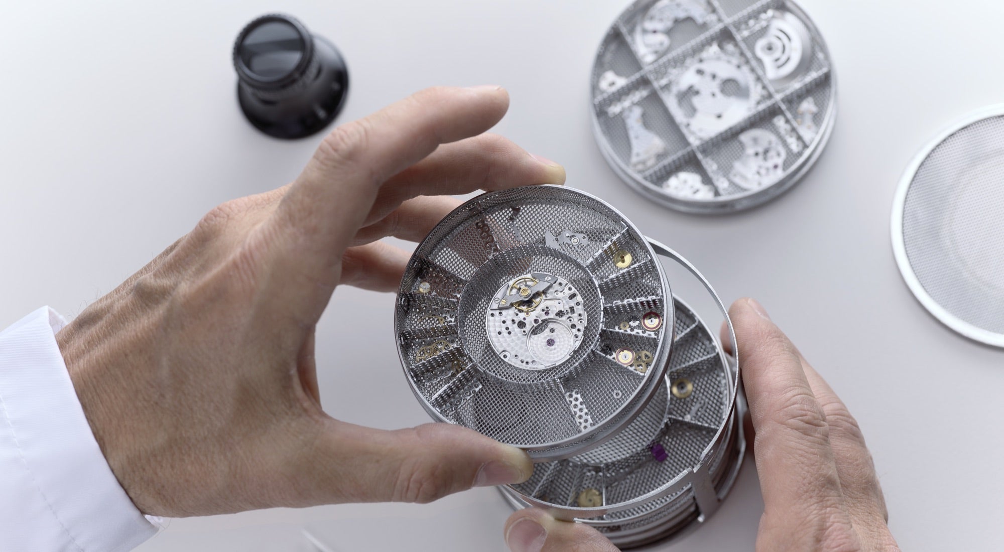 rolex servicing procedure - deacons jewellers