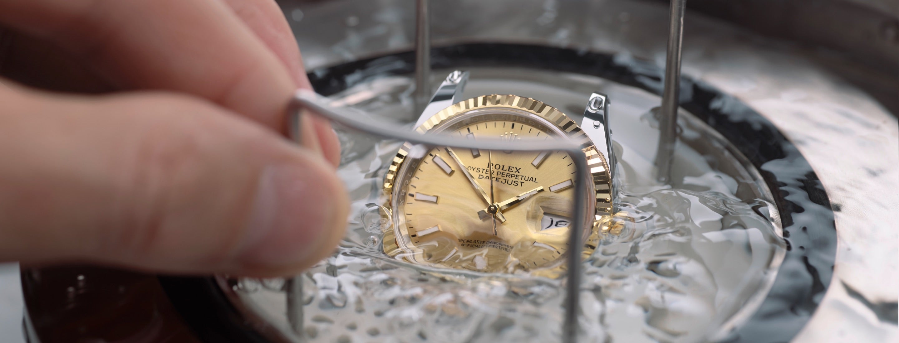 rolex servicing procedure - deacons jewellers