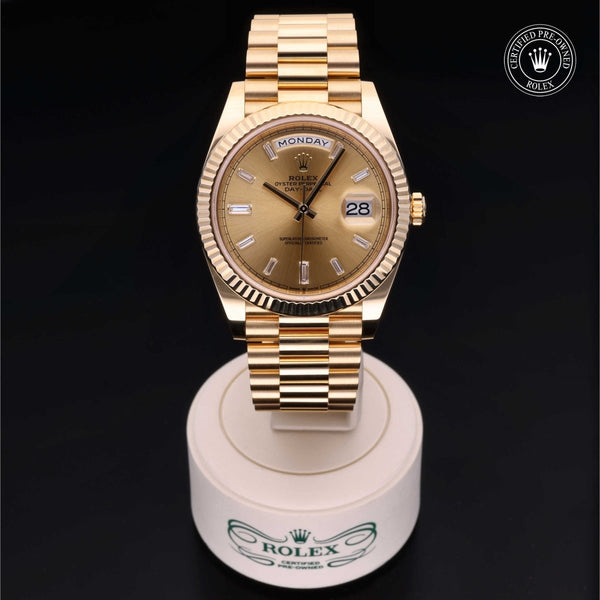 Day - Date 40 - Deacon & Son