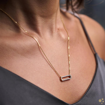Love links Pendant 0.28ct Diamond Yellow Gold Ring