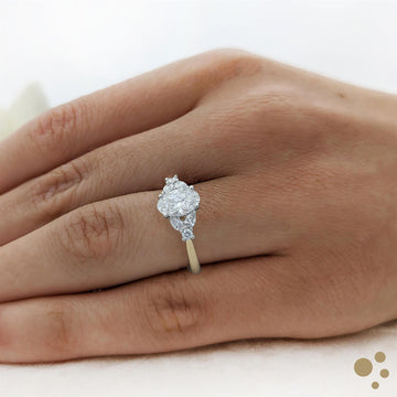 Amara Oval Solitaire 0.90ct Diamond Yellow Gold/Platinum Ring