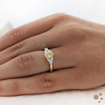 Amara Oval Solitaire 0.75ct Yellow Diamond Yellow Gold/Platinum Ring