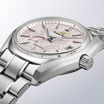 Grand Seiko Shunbun SBGA413G featuring a Sakura-inspired dial and High-Intensity Titanium case