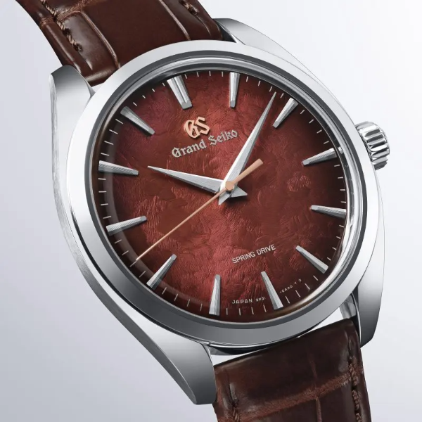 Grand Seiko ‘Morning Glow of Hotaka Peaks’ Gradation Spring Drive