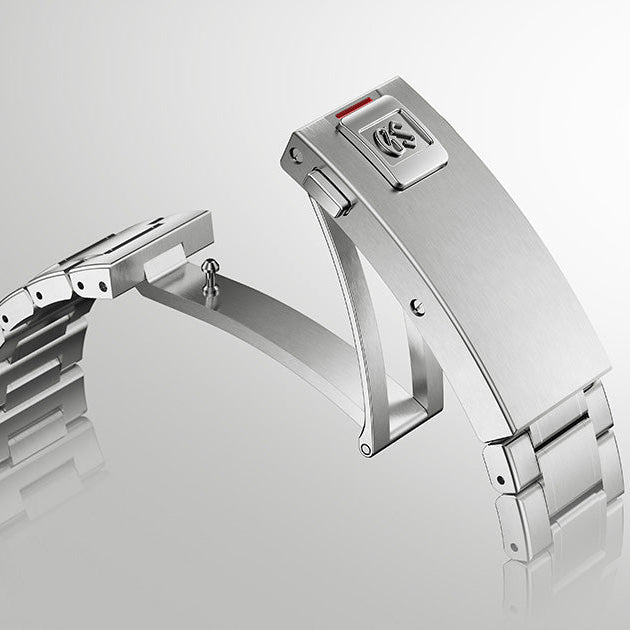 Grand Seiko SLGB025G luxury titanium dive watch with U.F.A. accuracy technology