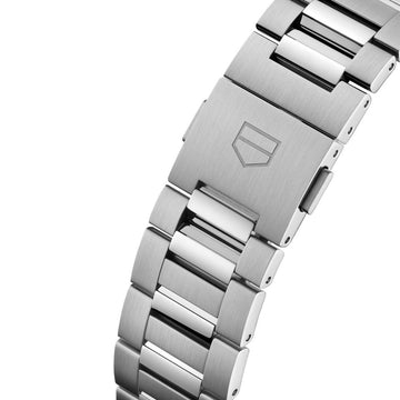 Tag Heuer logo marked steel clasp for the Carrera models