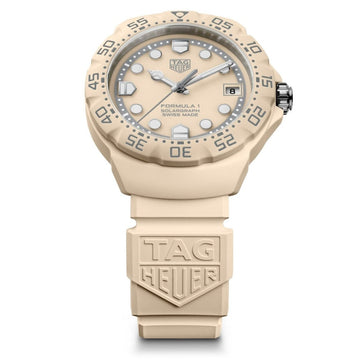 Dial close-up: TAG Heuer Formula 1 Solargraph beige opalin dial with rhodium-plated indexes and date window