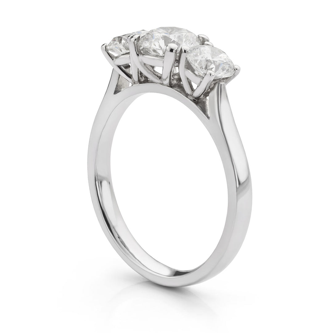 Platinum diamond 3 stone ring