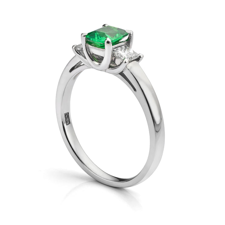Tsavorite Green Garnet and Diamond Ring
